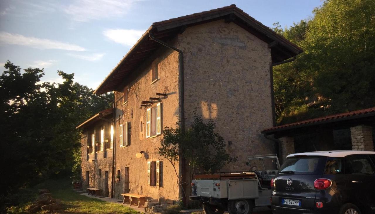 Residenza Cima Le Vigne Panzió Millesimo Kültér fotó