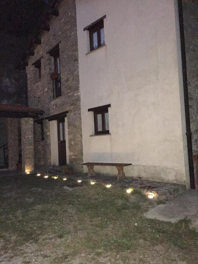 Residenza Cima Le Vigne Panzió Millesimo Kültér fotó